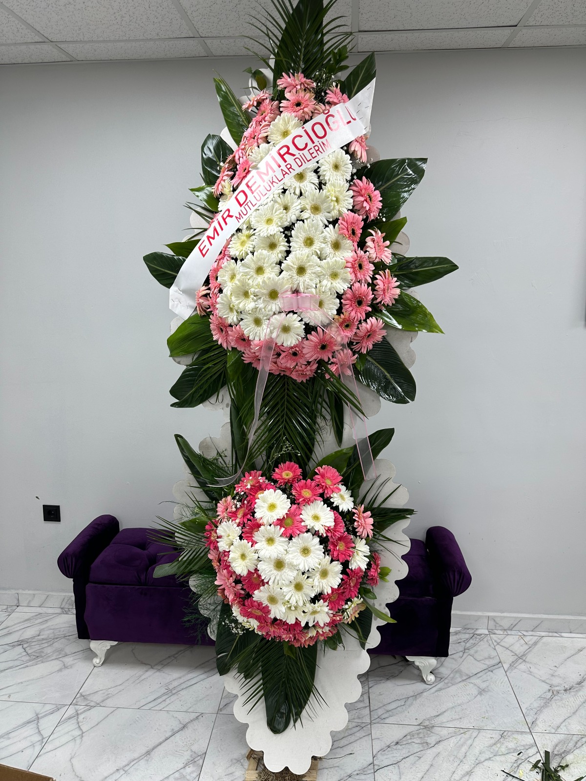 Görkemli Pembe Gerbera Tören & Tebrik Çelengi